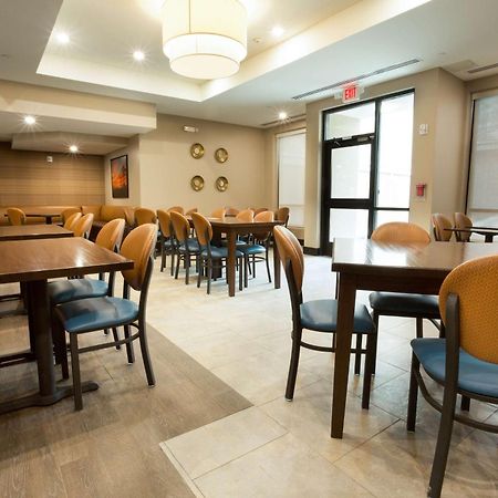 Drury Inn & Suites マッカレン エクステリア 写真