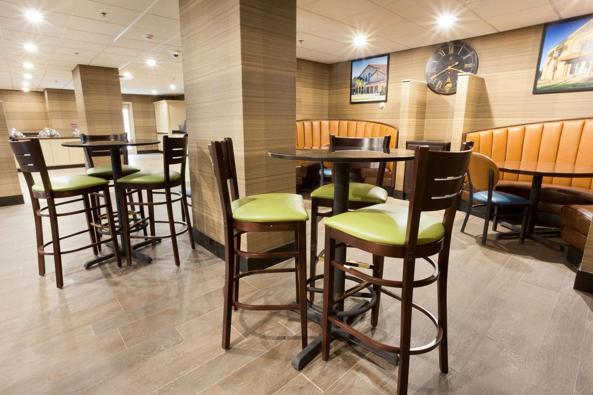 Drury Inn & Suites マッカレン エクステリア 写真